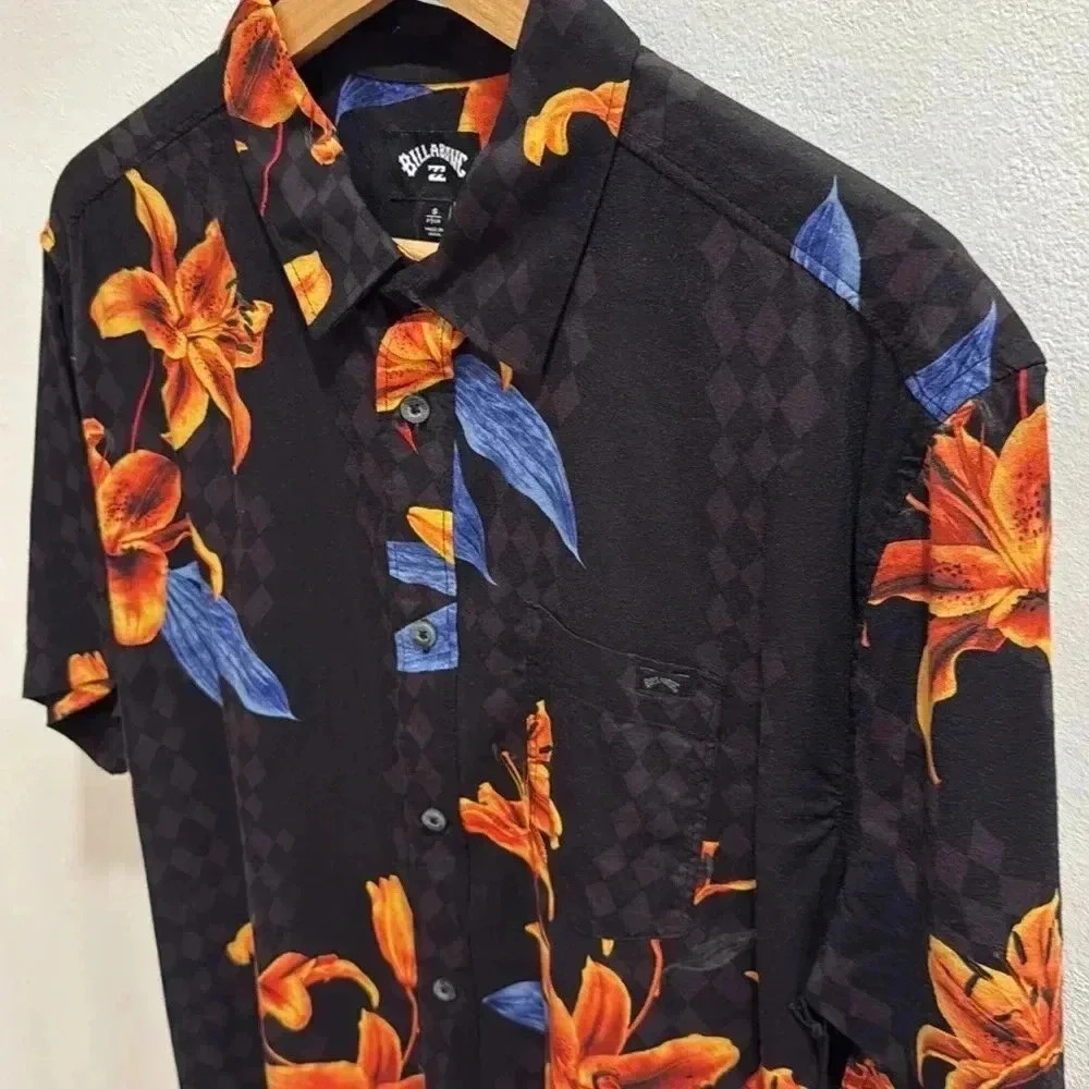 Billabong Sundays Short Sleeve Button Up - Charcoal - Size small - Picture 3 of 5
